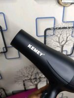 Kemey Hair Dryer KM 5805 2 in 1 - Image 4